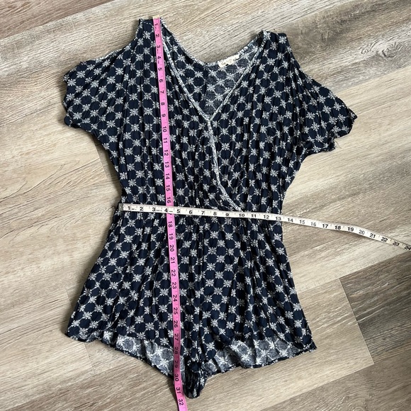 Hem & Thread boho print wrap cold shoulder romper - Picture 2 of 5
